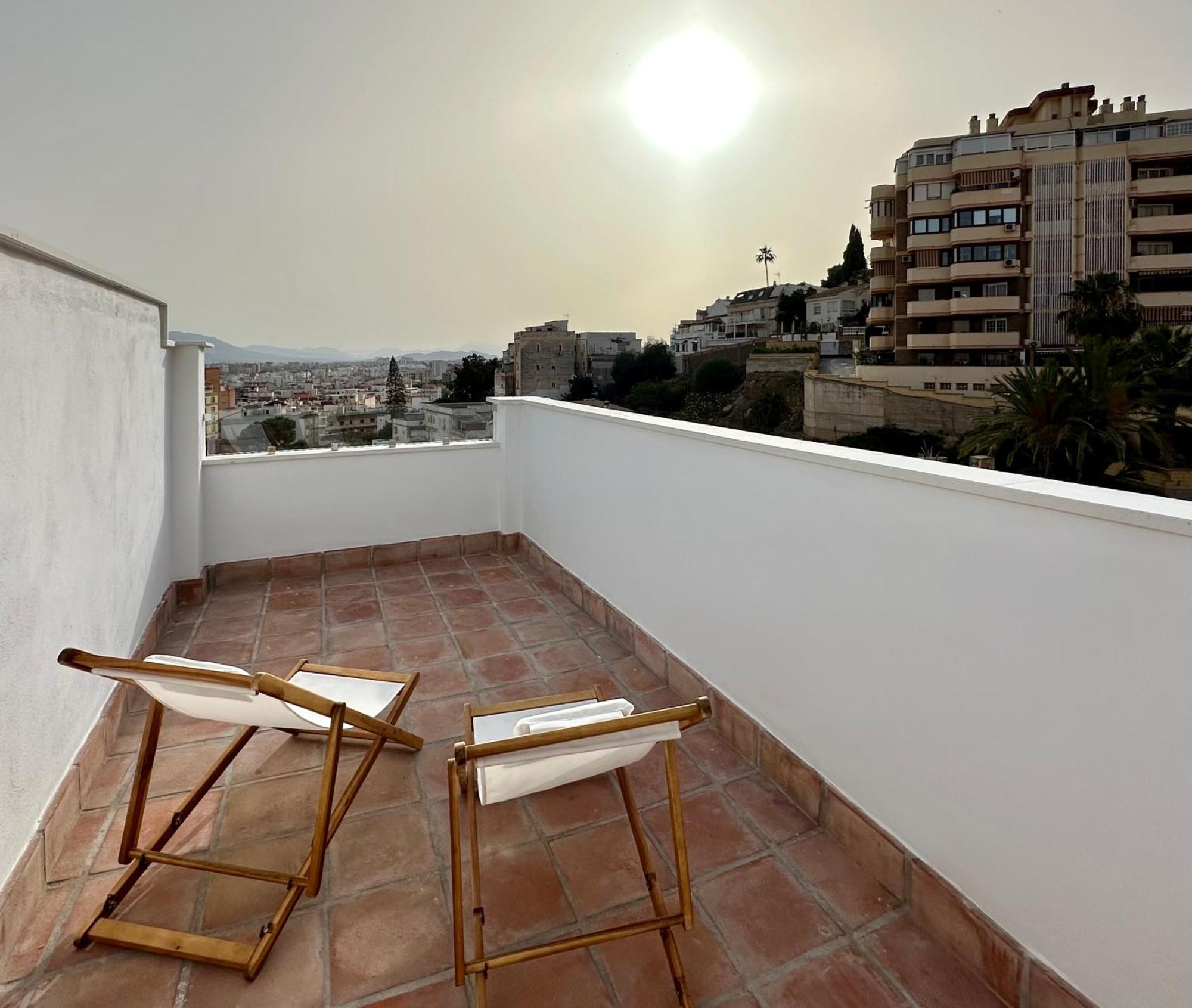 Apartamento Atico Con Solarium Y Bbq Cerca Del Centro 6 Pax Málaga Exterior foto