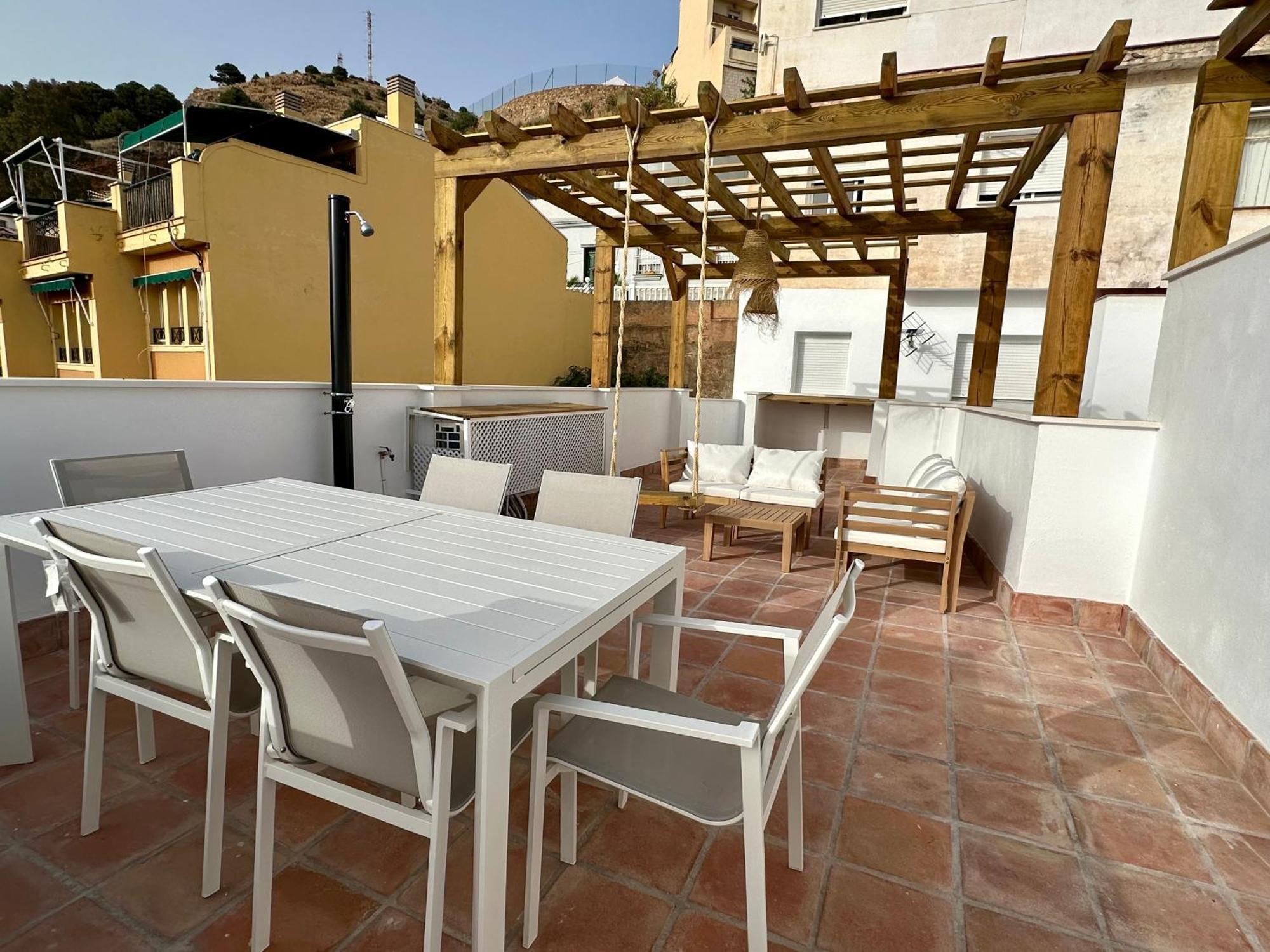Apartamento Atico Con Solarium Y Bbq Cerca Del Centro 6 Pax Málaga Exterior foto